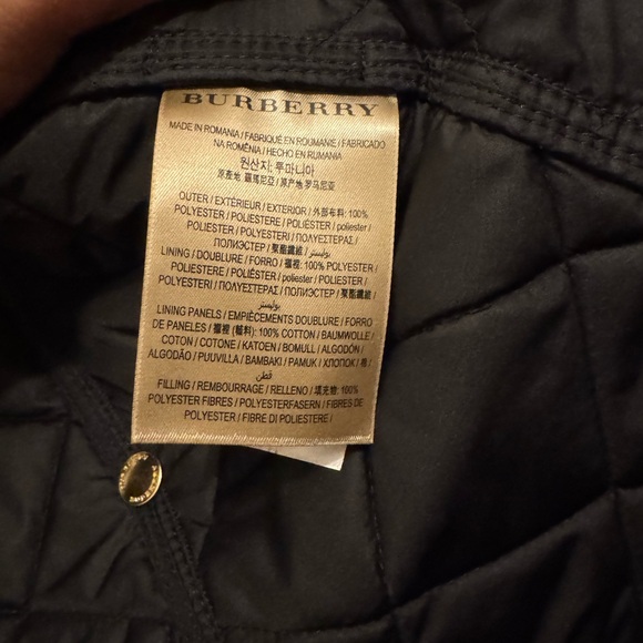 Burberry black puffer jacket - Picture 4 of 5